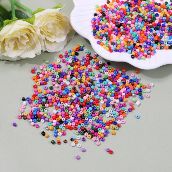 28 couleurs de perles de rocaille de 3 mm, kit de 7 200 perles de rocaille en verre pour la fabrication de bijoux, l'artisanat et la fabrication de bracelets.